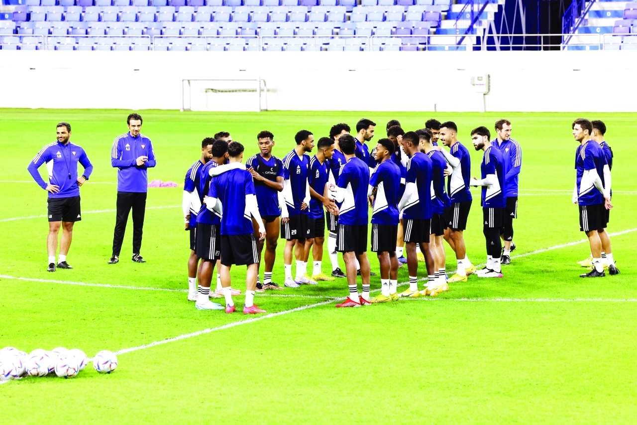 "من تدريبات الإمارات باستاد آل مكتوم بنادي النصر | تصوير - إبراهيم صادق"