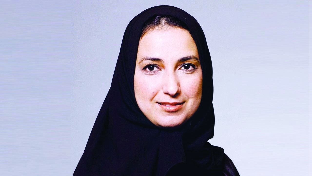 "نوال الحوسني"