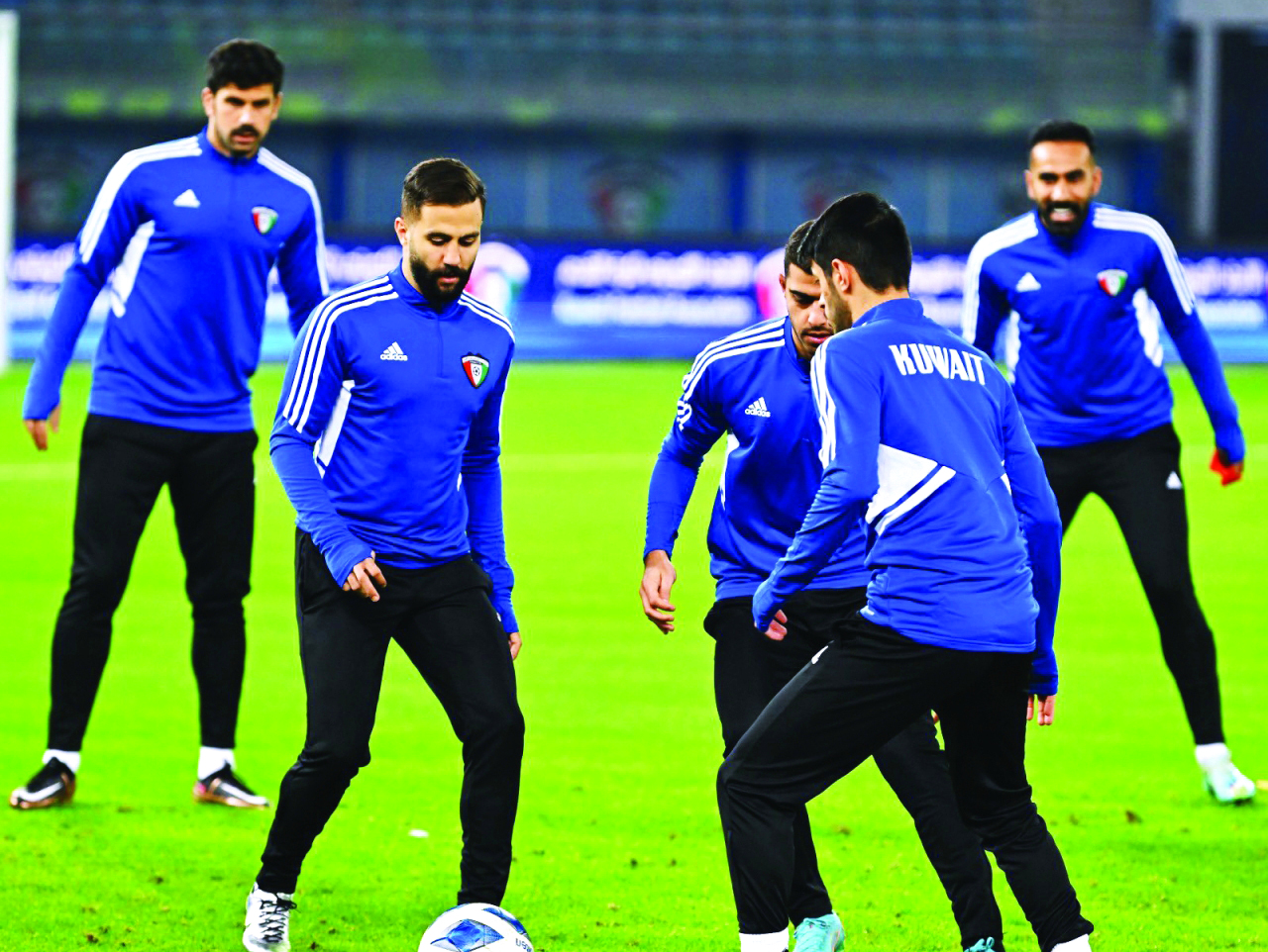 "من تدريبات منتخب الكويت | البيان"