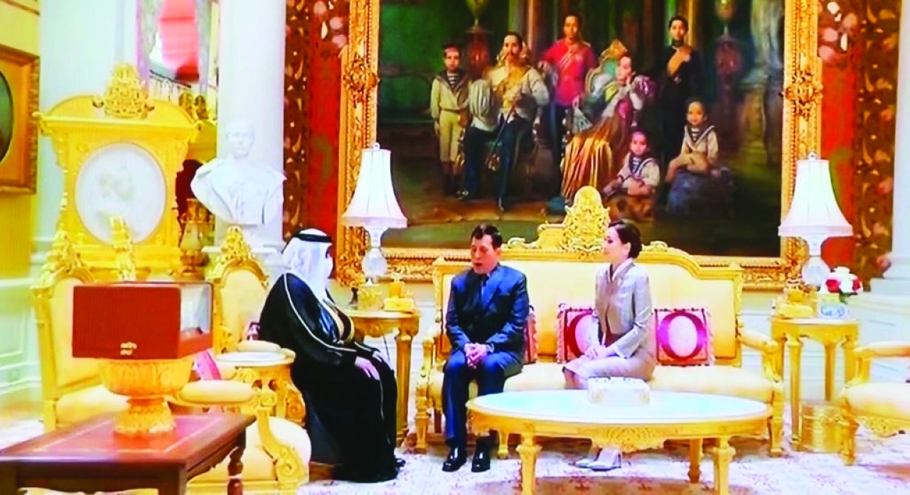 ملك تايلاند يستقبل سفير الدولة بمناسبة انتهاء فترة عمله