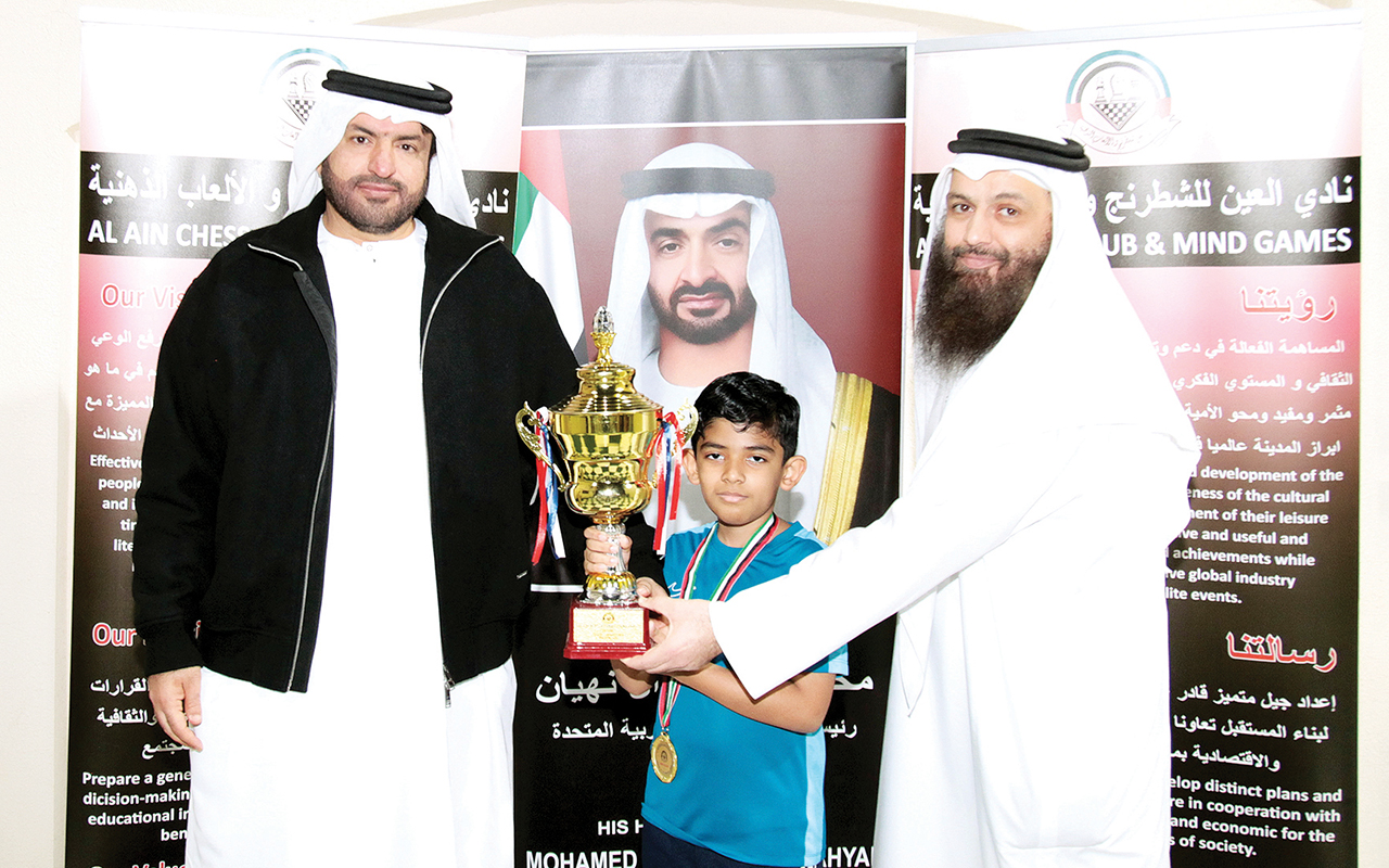 "هشام الطاهر وعبد الرحمن الزرعوني يتوجان الفائزين | البيان"