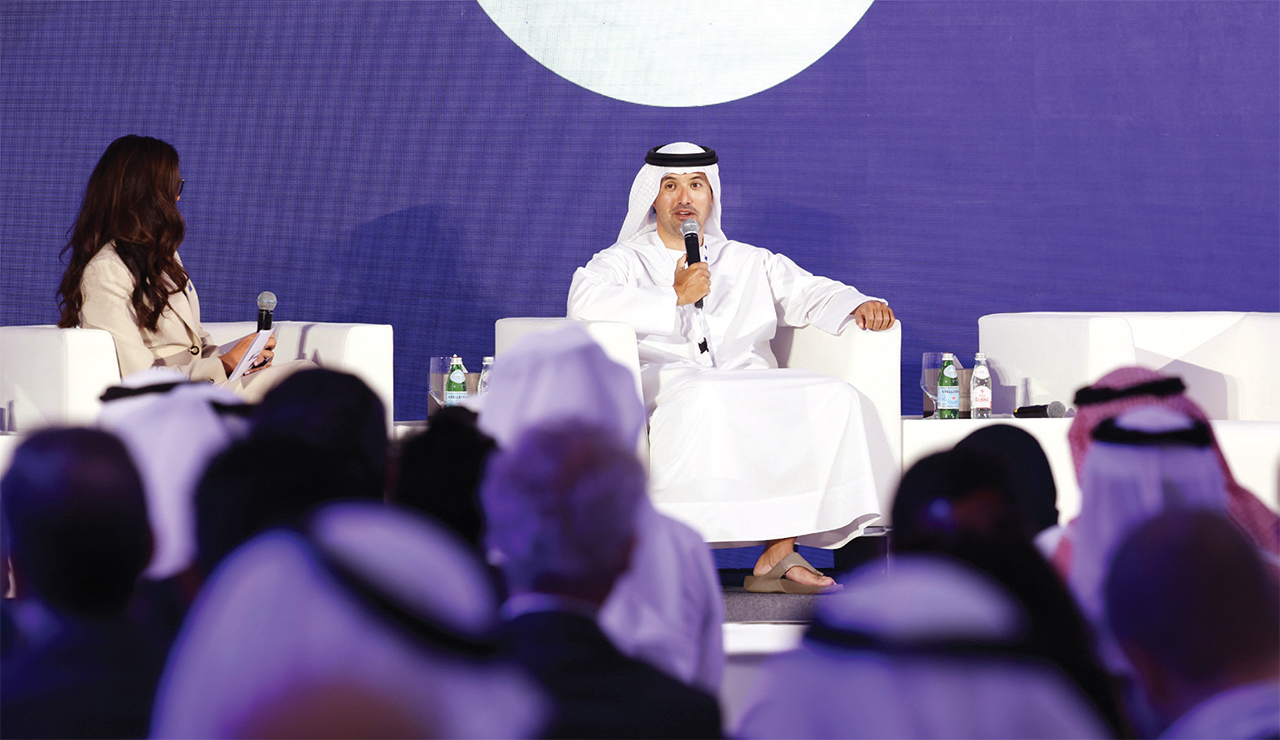 "هلال المري متحدثاً خلال القمة | تصوير: زافيير ويلسون"