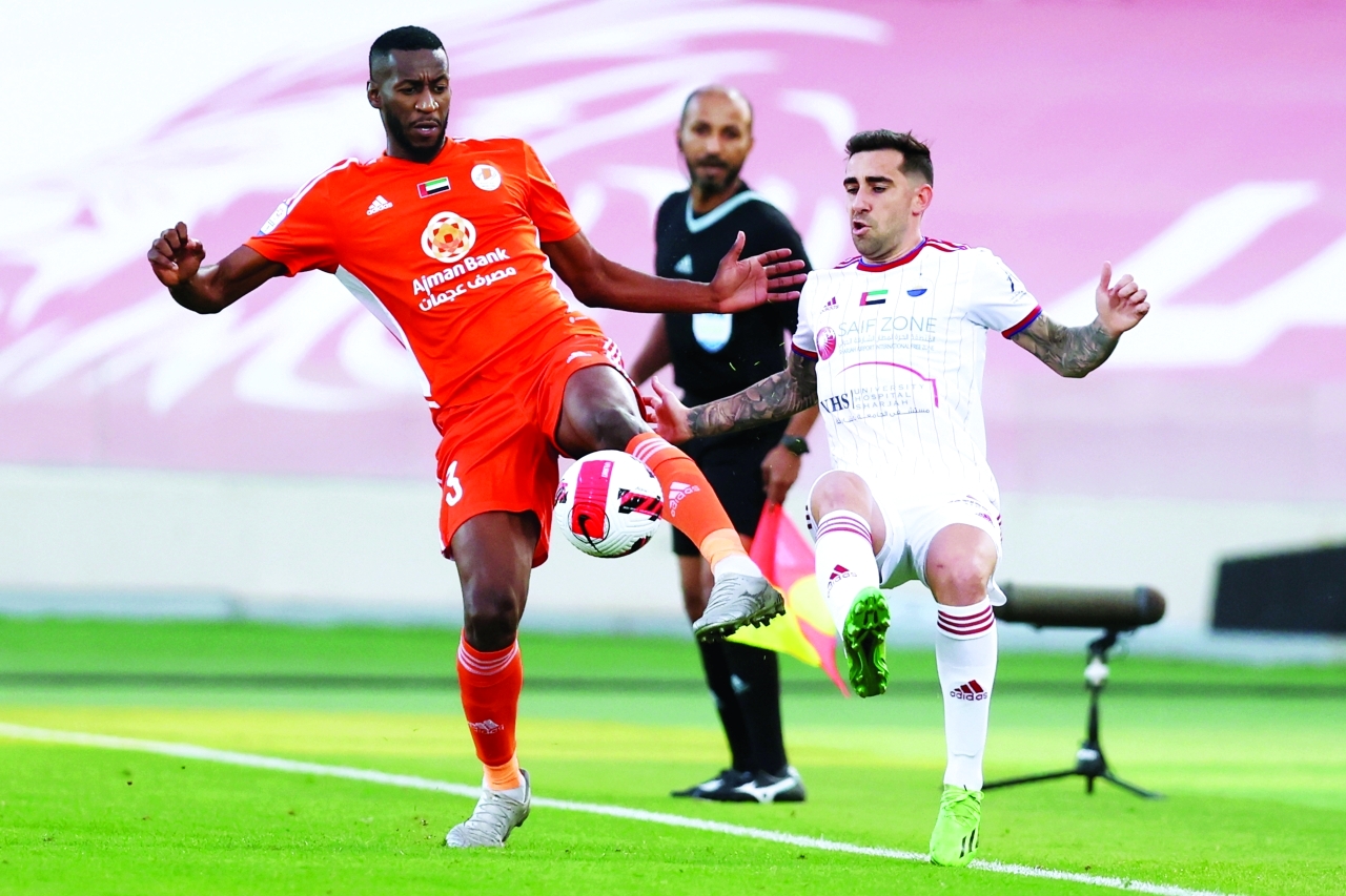 "الشارقة تغلب على عجمان برباعية | تصوير: سالم خميس"