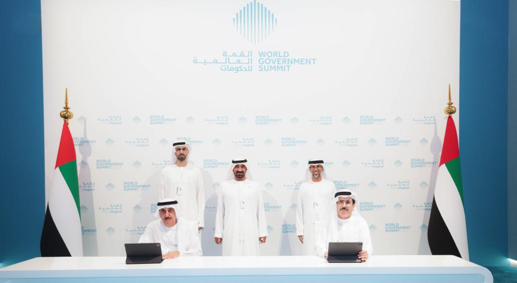 هيئة كهرباء ومياه دبي و"اينوك" توقعان مذكرة تفاهم لتطوير وتشغيل مشروع تجريبي متكامل مشترك لاستخدام الهيدروجين في التنقل
