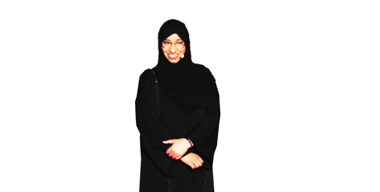 الإماراتية نجاة الظاهري إلى المرحلة الثانية من «أمير الشعراء»