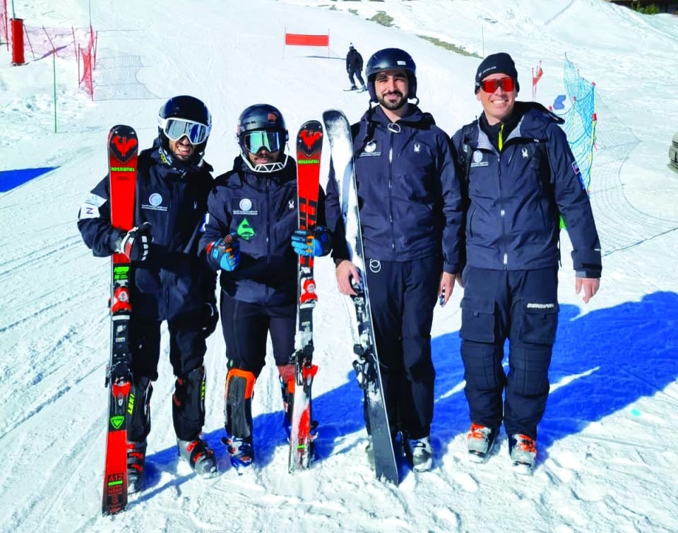 مشاركة تاريخية للإمارات بمونديال التزلج