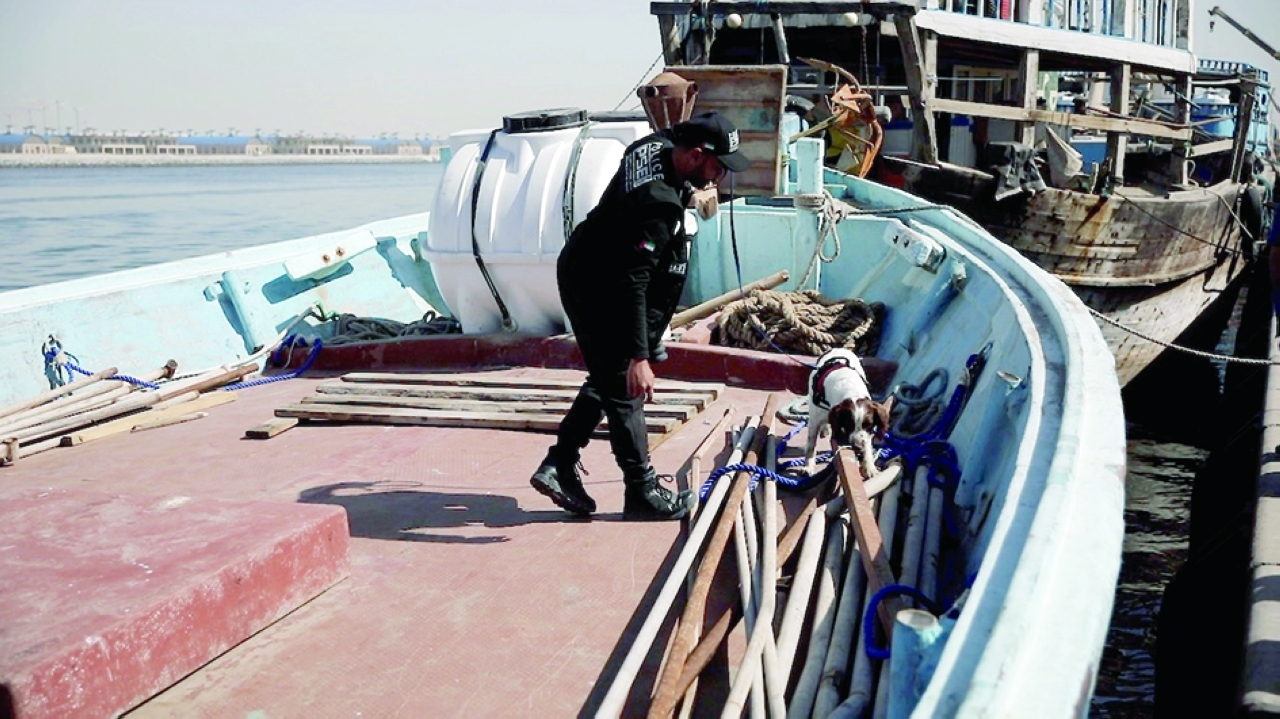 خبراء دوليون يبحثون تحديات «K9» وتبادل أفضل الممارسات