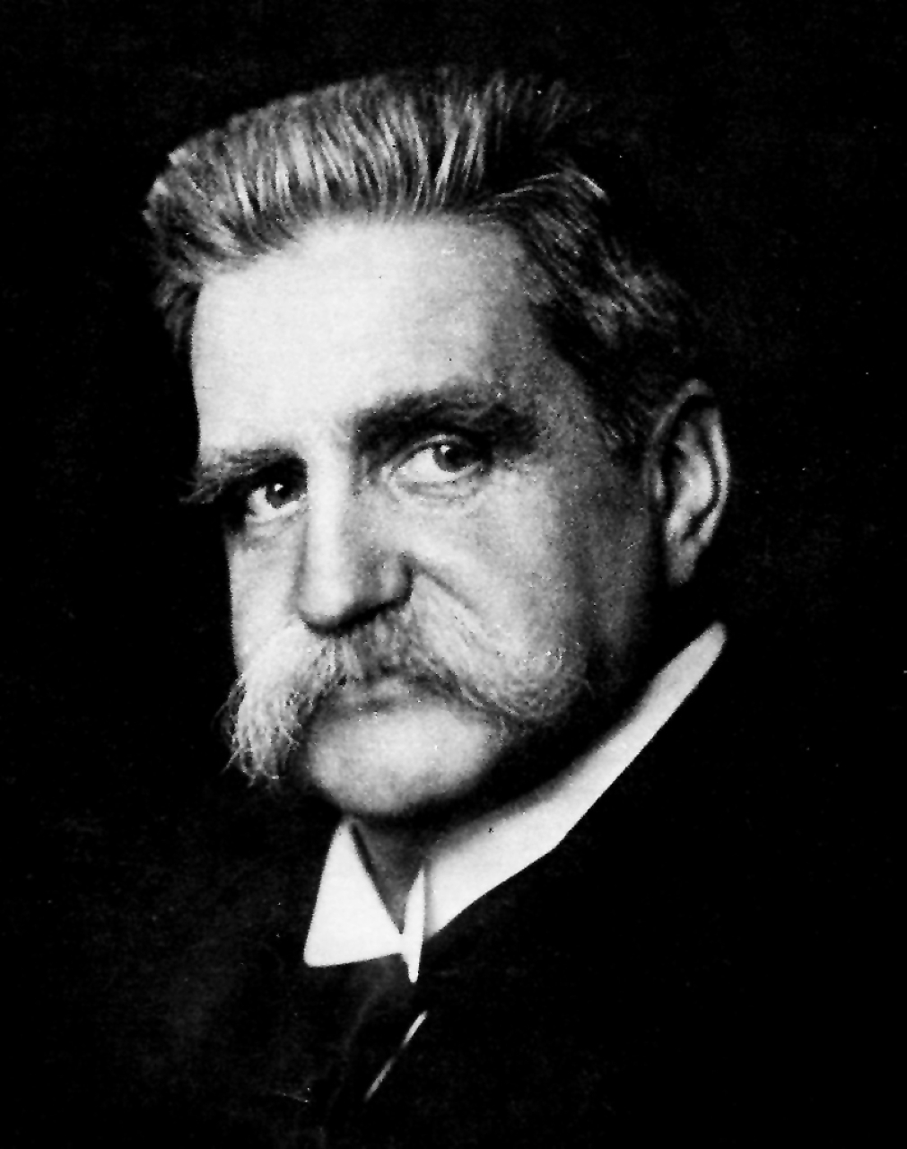 "1925وفاة يالمر برانتن، رئيس وزراء السويد حاصل على جائزة نوبل للسلام عام 1921."