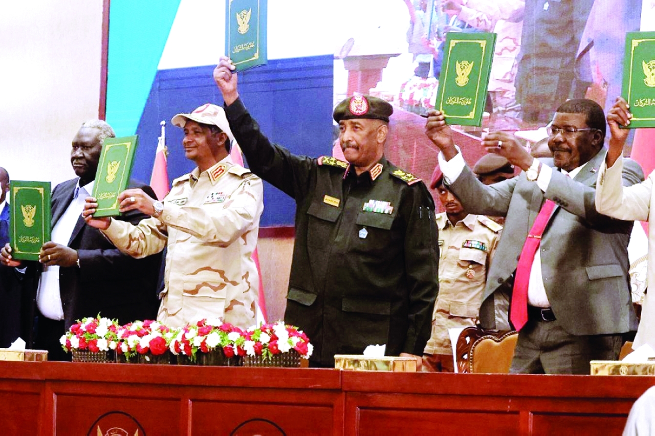 "جانب من توقيع الاتفاق الإطاري في السودان | أرشيفية"