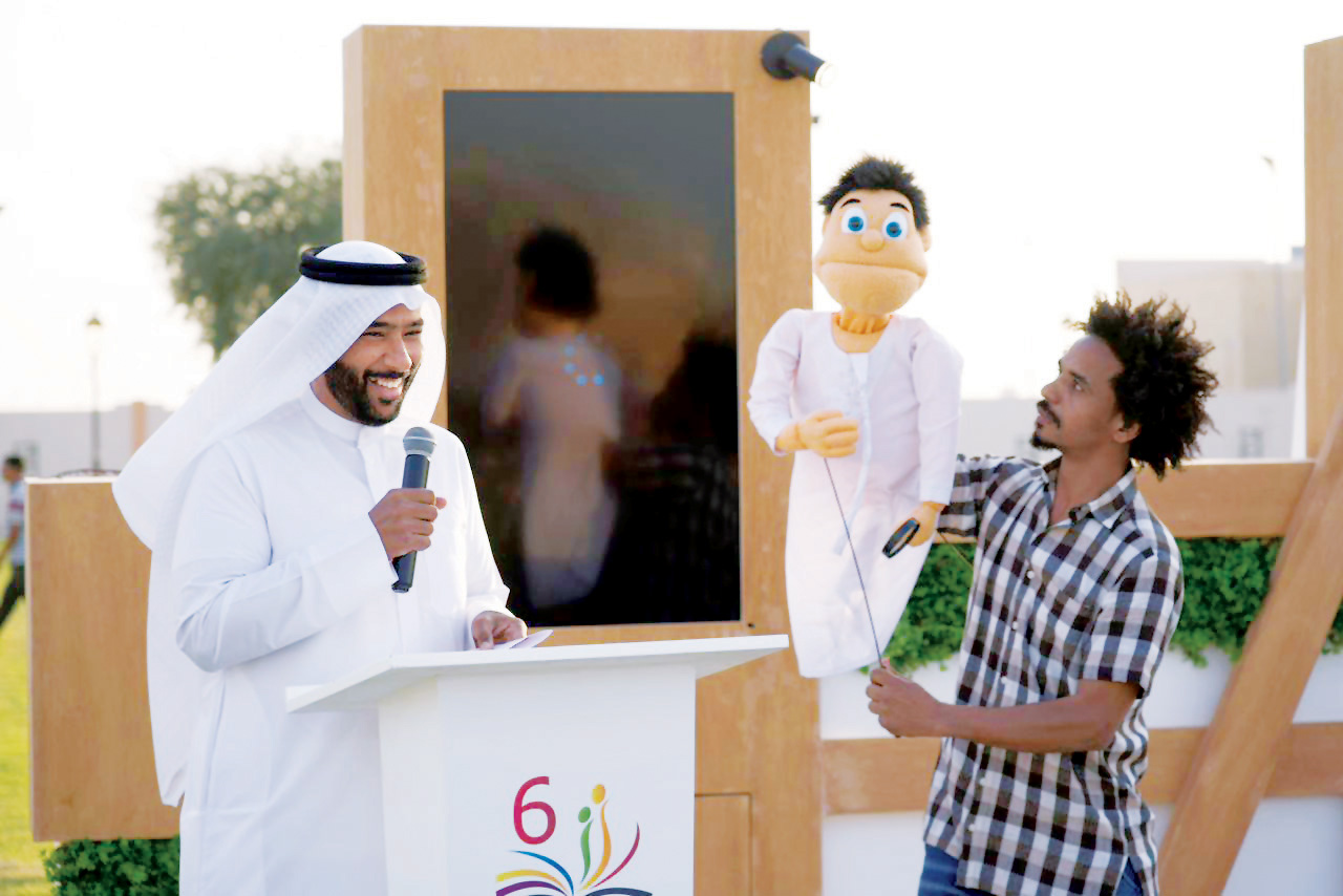 8000 زائر لمهرجان الشارقة للثقافة والناس