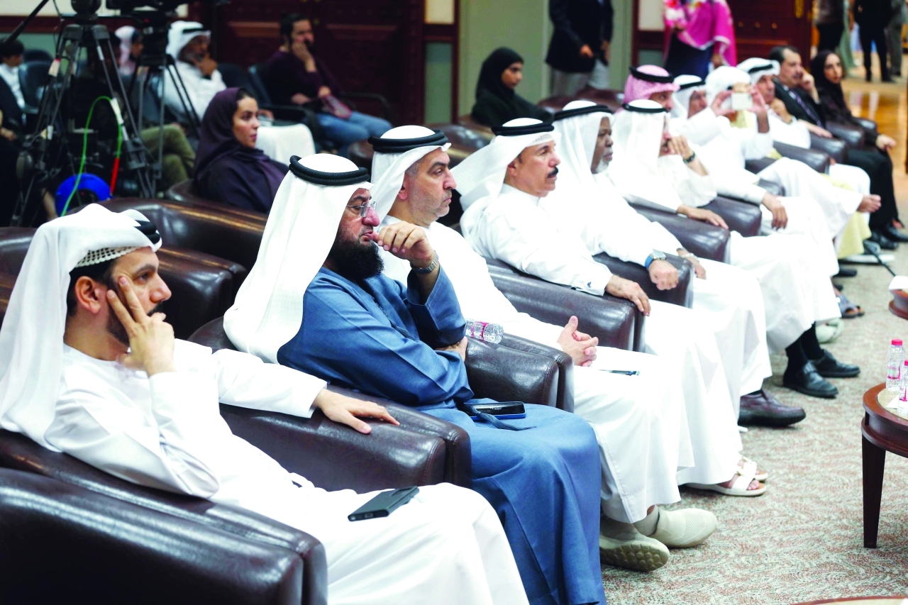 «الثقافة والعلوم بدبي» تبحث مستقبل كليات الإعلام ومتغيرات سوق العمل