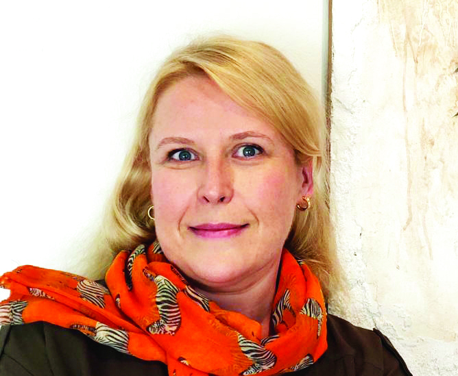 "ليسا باليتشغار"