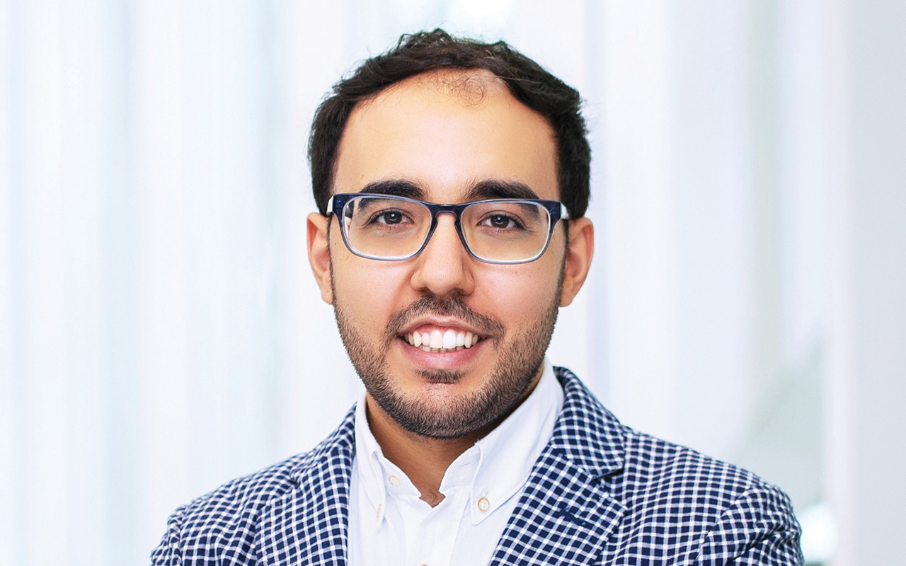 "خليل رمادي"