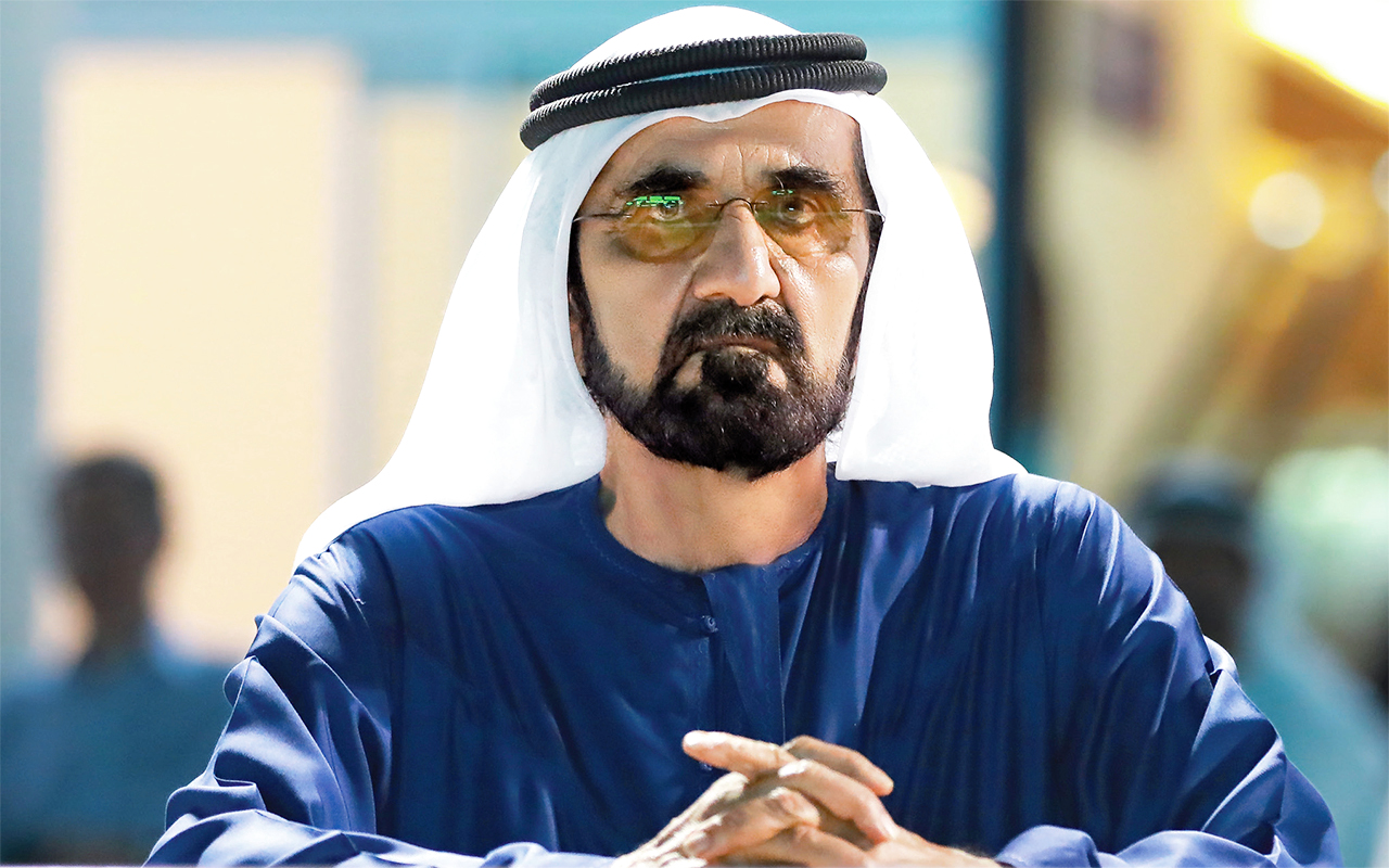 "محمد بن راشد خلال حضوره مزاد دبي «بريز أب »2023 | البيان"