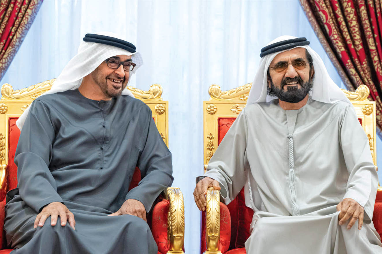 "محمد بن زايد ومحمد بن راشد خلال اللقاء"