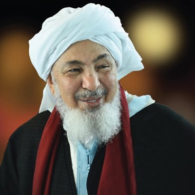 عبدالله بن بيه يدعو أفراد المجتمع ومؤسساته للمساهمة في «وقف المليار وجبة»