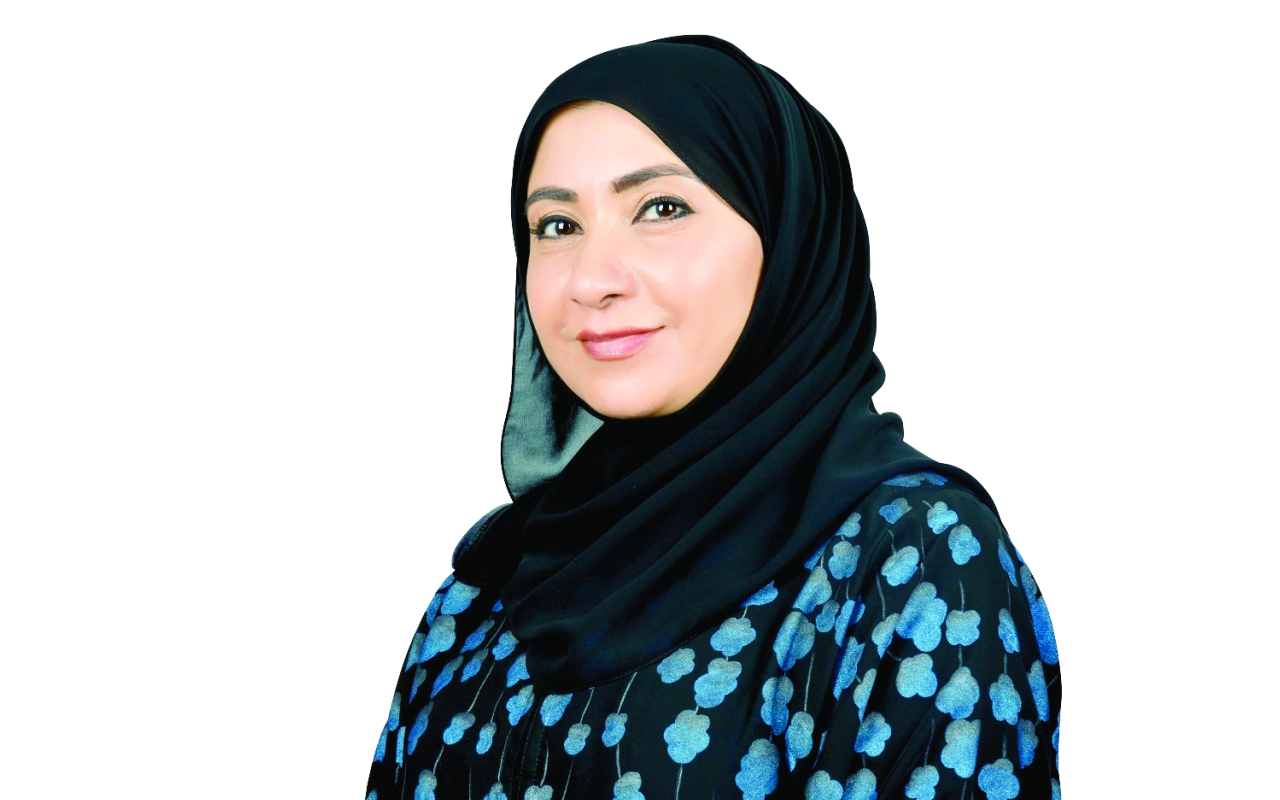 "مريم الرميثي"