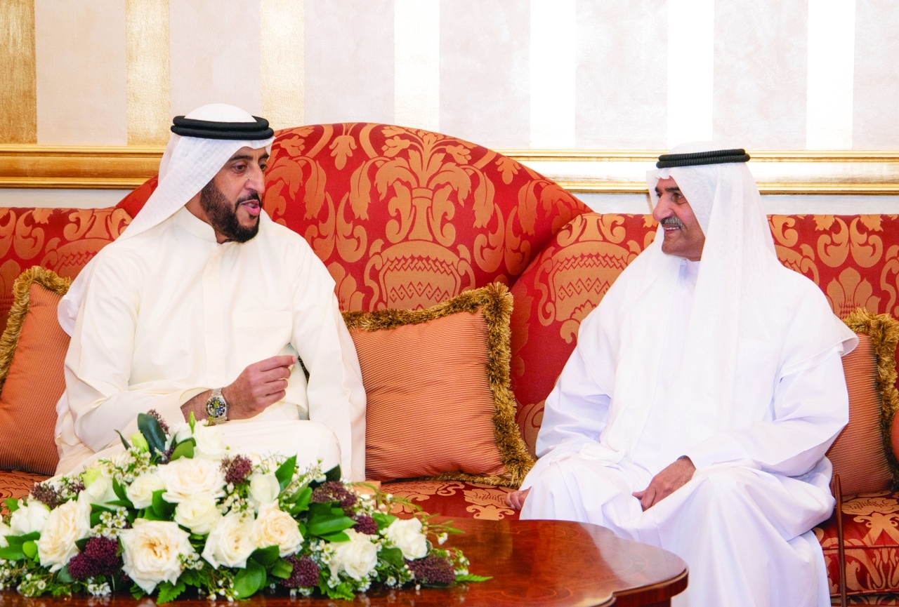 "حمد الشرقي خلال استقبال عبدالله المعلا"