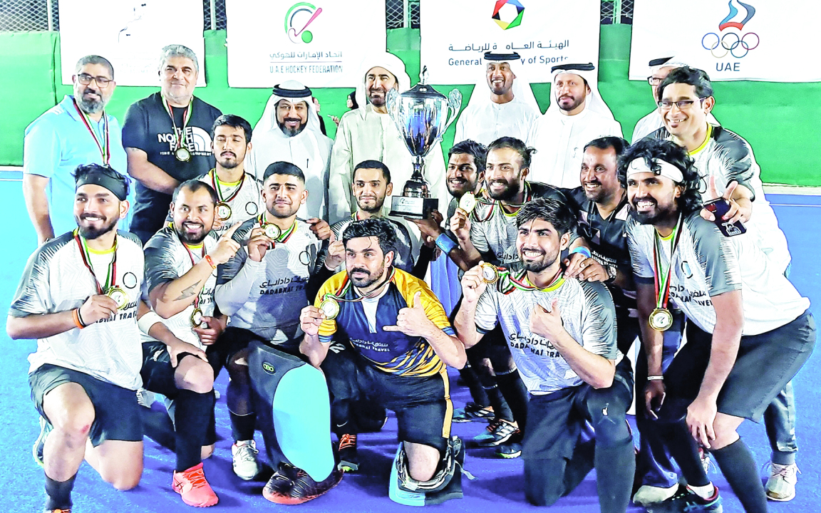 "جانب من تتويج الفريق البطل | البيان"
