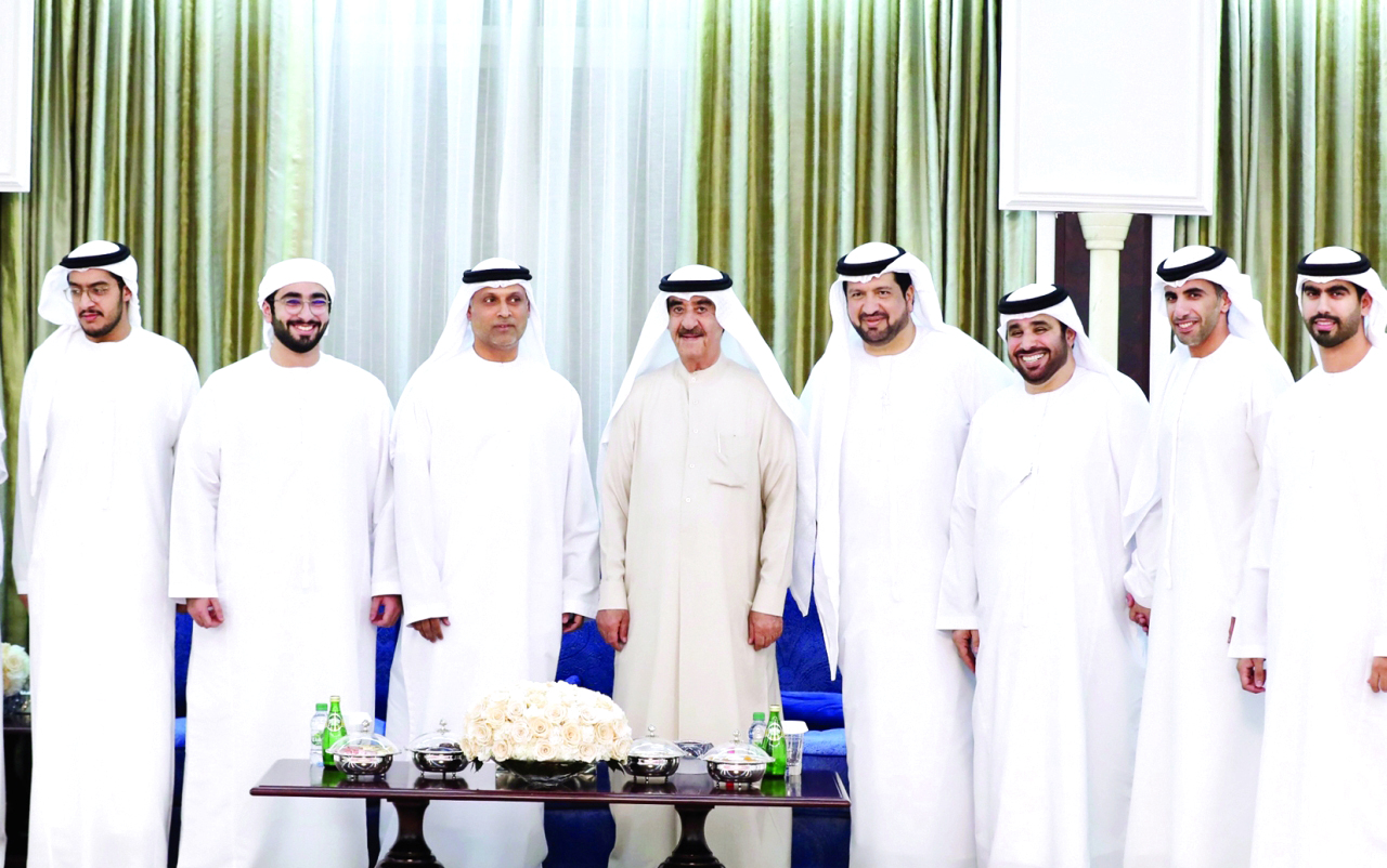 "سعود المعلا خلال استقبال المهنئين بالشهر الفضيل"