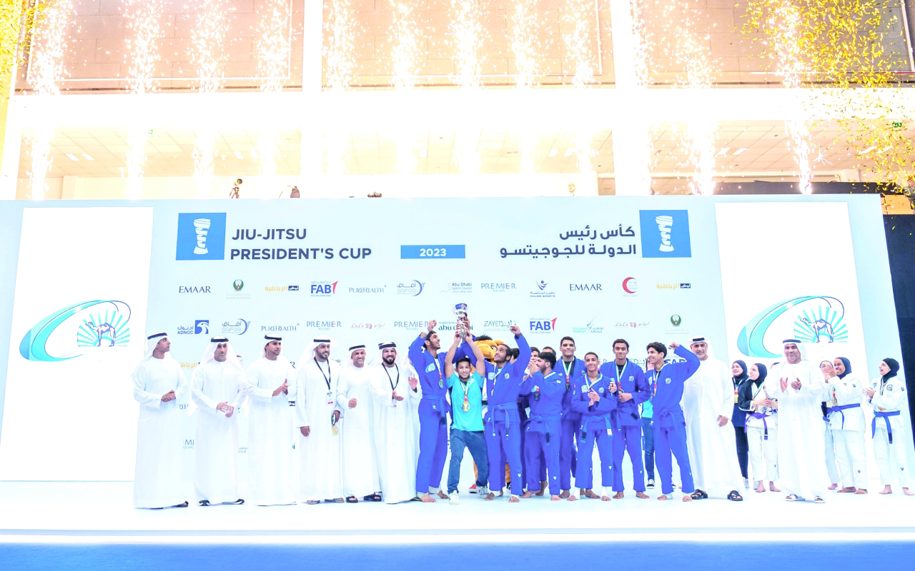 "عبدالمنعم الهاشمي يتوّج أبطال الكأس الغالية | البيان"