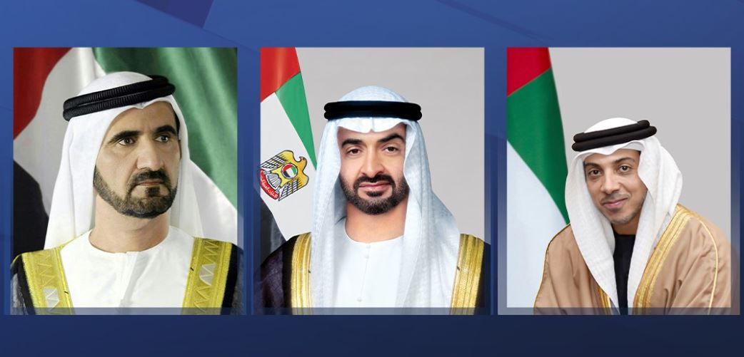 رئيس الدولة ونائباه يهنئون رئيس زيمبابوي بذكرى استقلال بلاده
