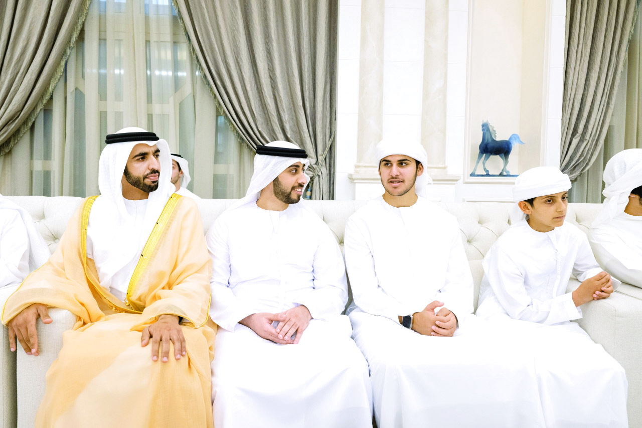 "محمد وحمدان بن منصور بن زايد وشخبوط بن نهيان"