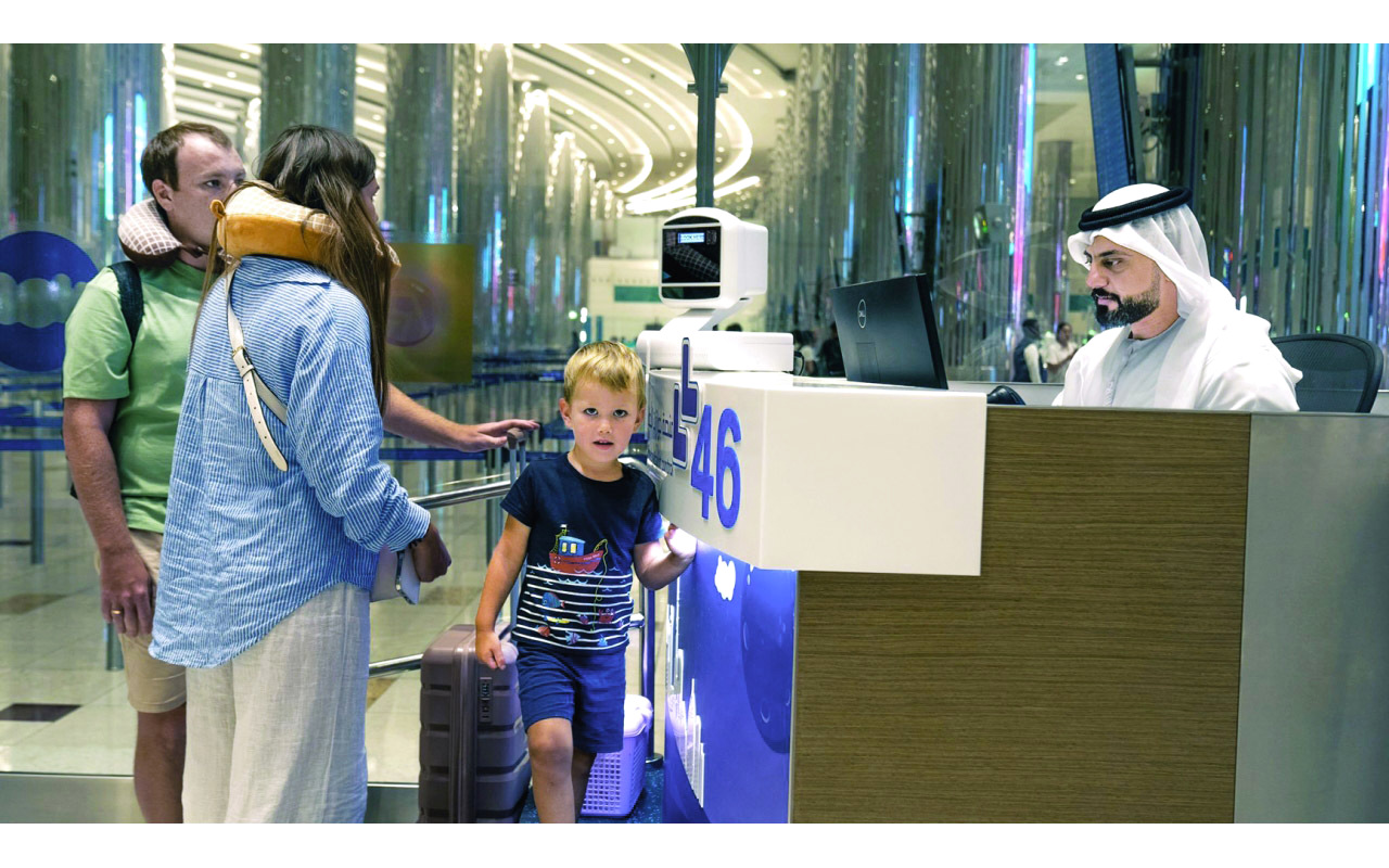 "خدمات مبتكرة توفرها «إقامة دبي» للزوار"