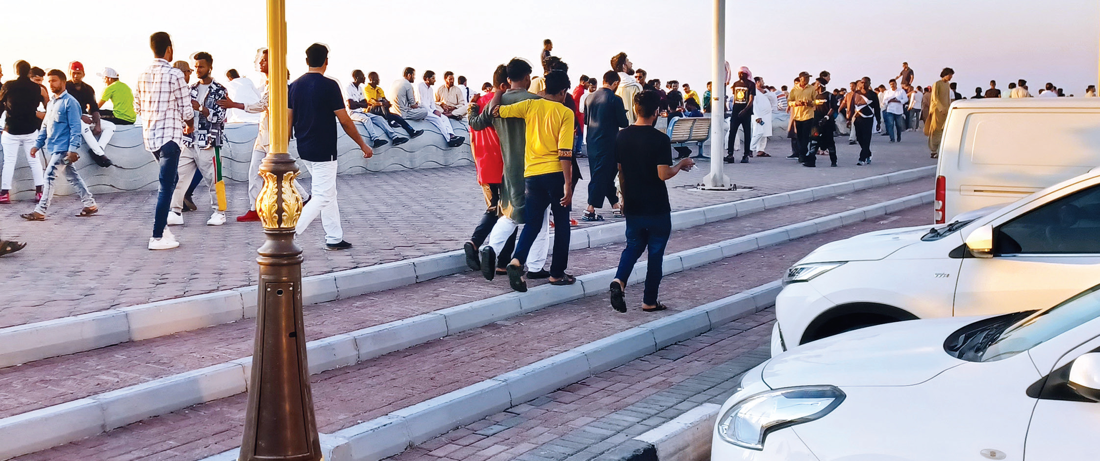 "كورنيش عجمان يستقبل الزوار خلال العيد | البيان"