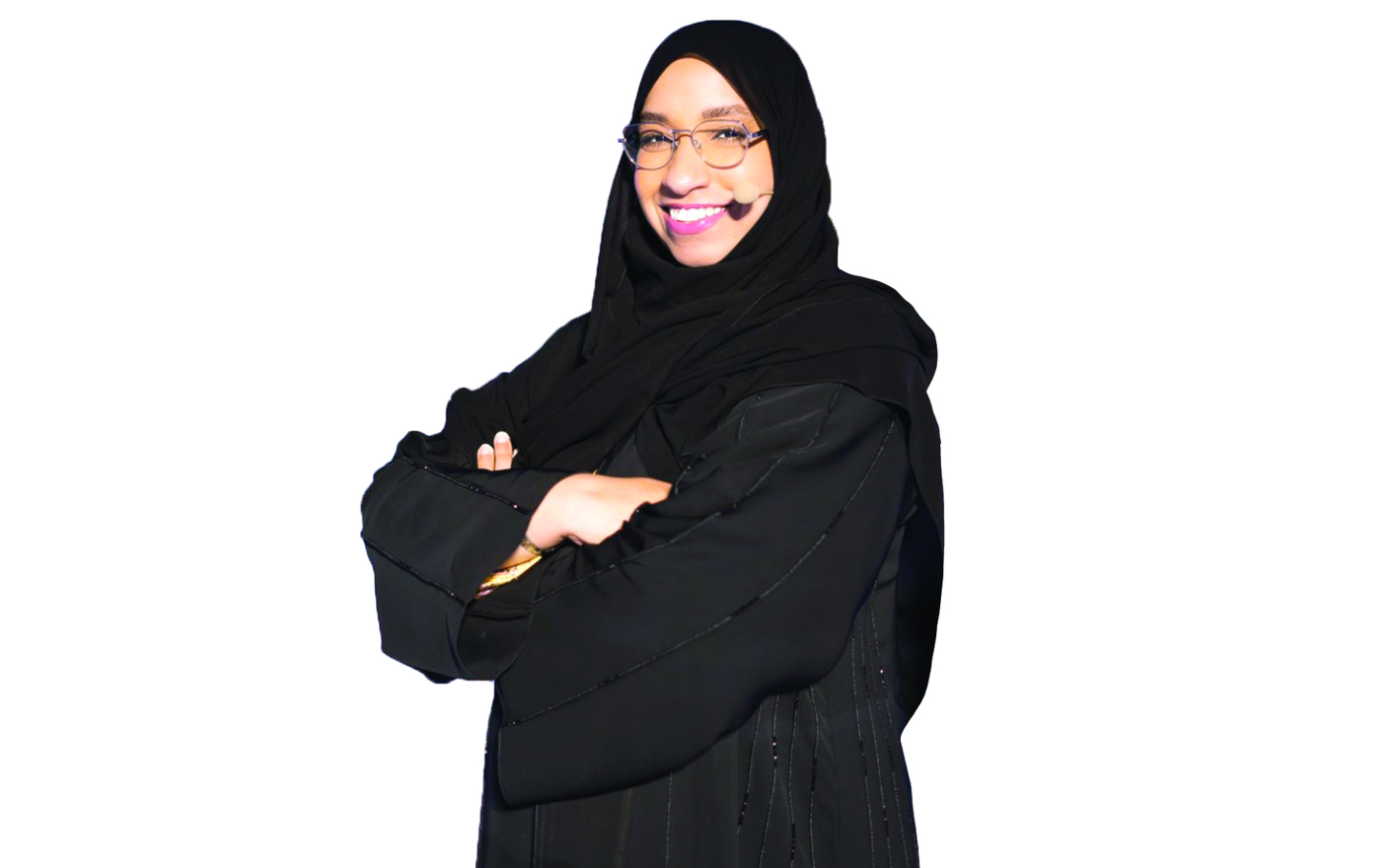 نجاة الظاهري: كتابة الشعر الفصيح شغف لا أريده أن يخبو