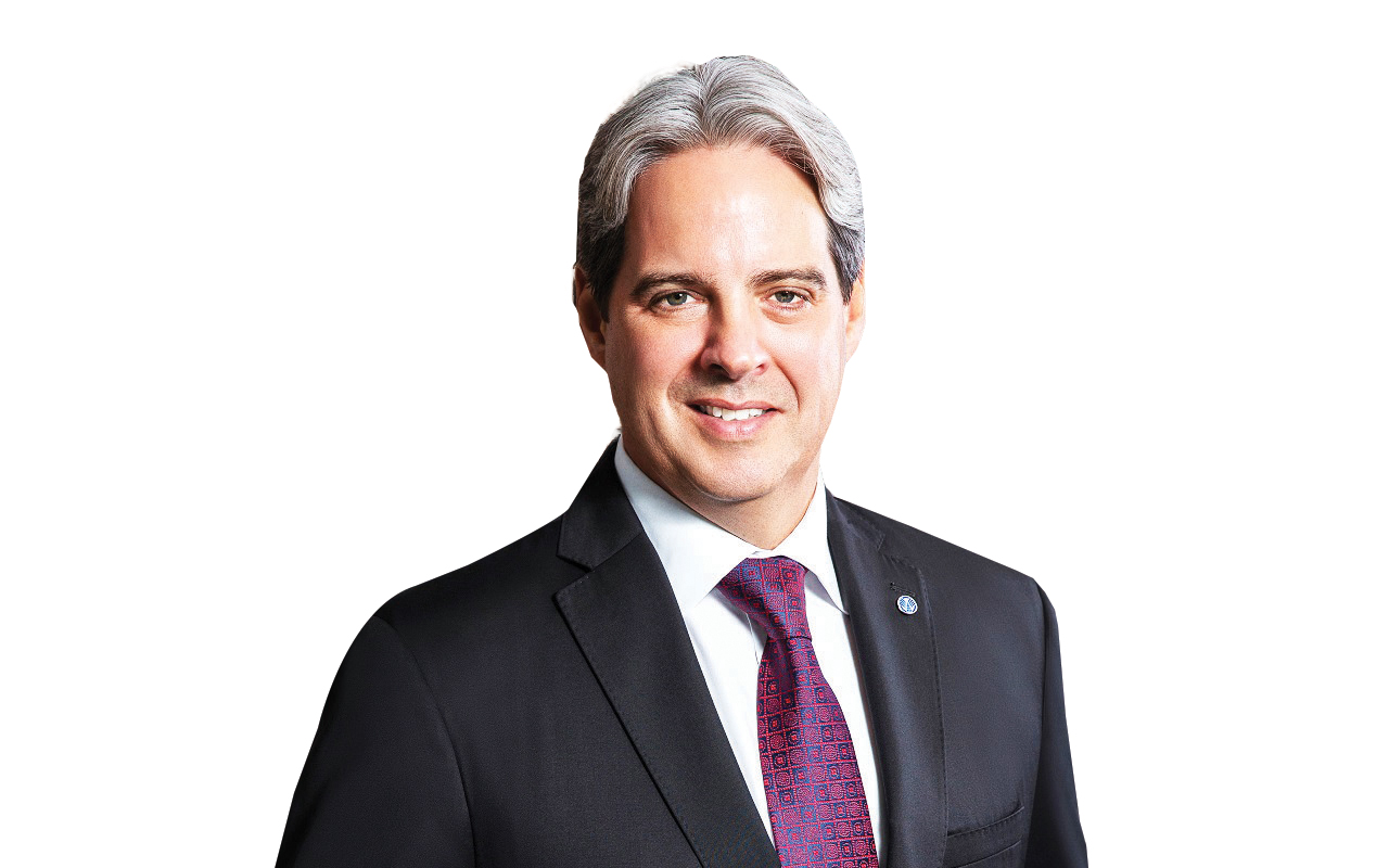 "غاي هاتشينسون"