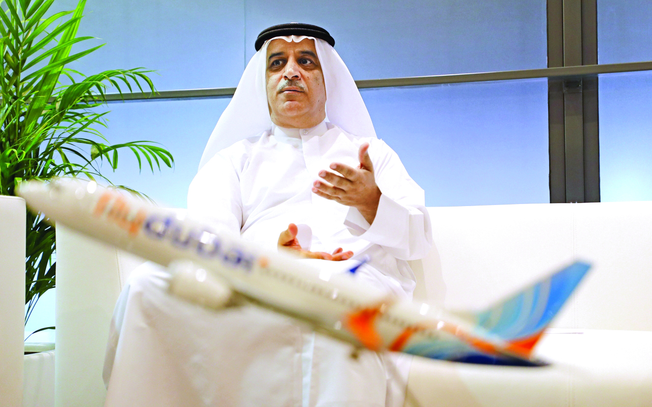 "غيث الغيث متحدثاً خلال «سوق السفر»   |  تصوير: إبراهيم صادق"