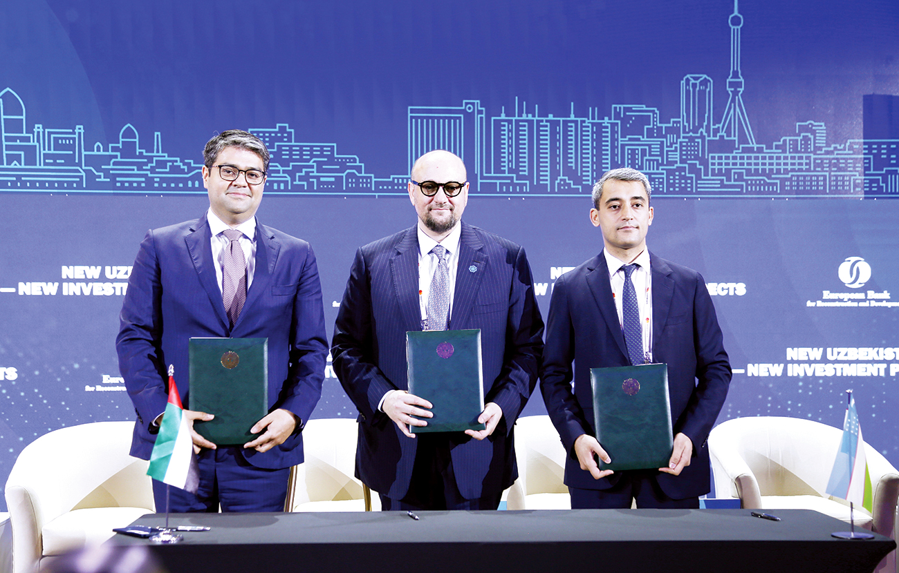 "عقب توقيع الاتفاقية | من المصدر"