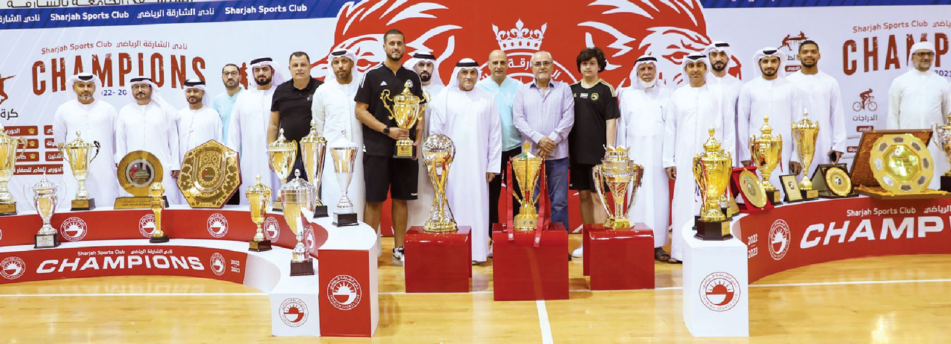 الشارقة يحتفل برباعية الكرة وإنجازات الألعاب الجماعية والفردية