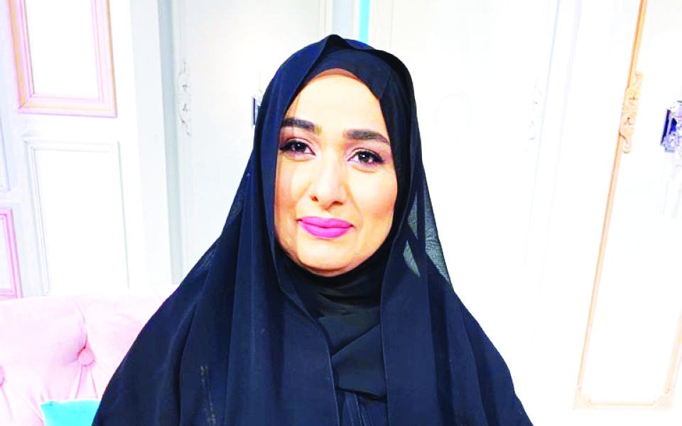 "موزة القبيسي"