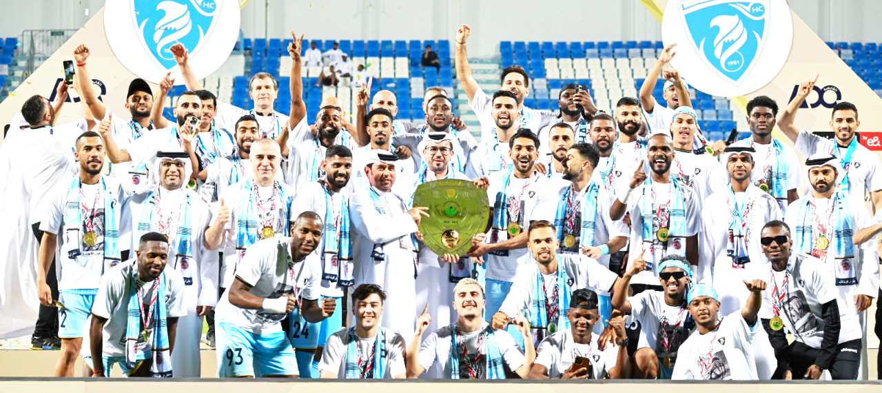 "جانب من تتويج حتا بدرع دوري الدرجة الأول - أرشيفية"