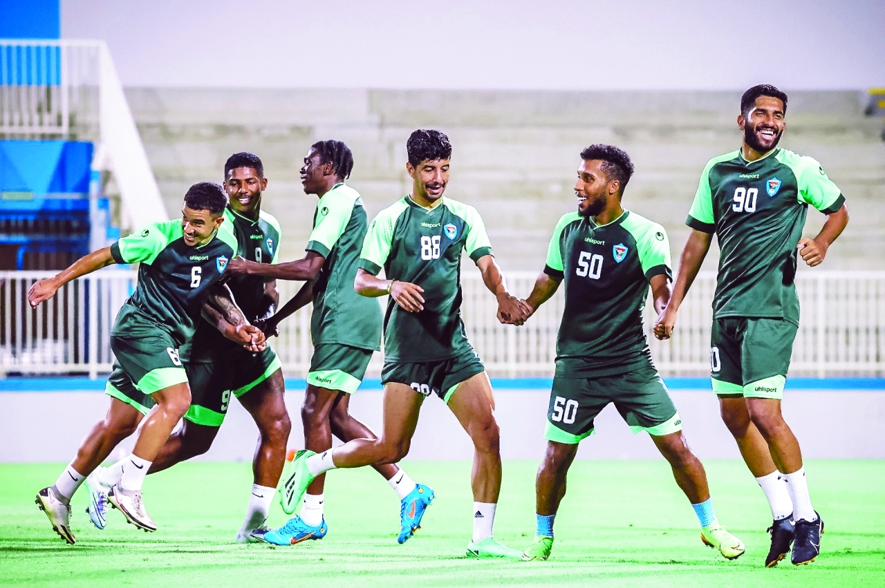 "دبا الفجيرة يتدرب بمعنويات عالية | البيان "
