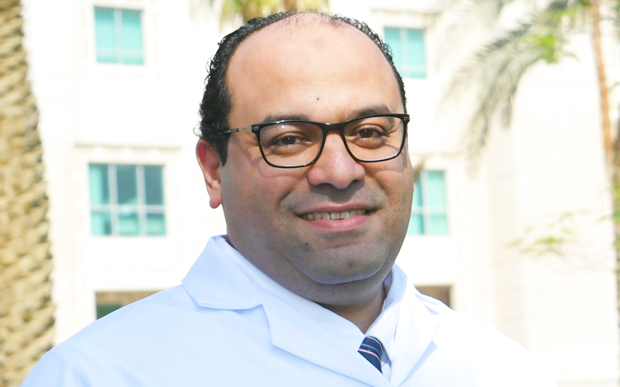 "إبراهيم مصطفى"