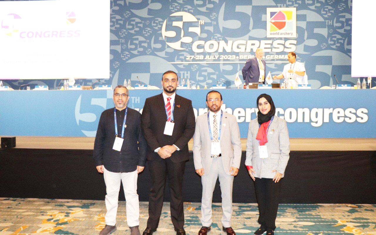 "سعيد الكعبي ونورا المرزوقي مع وفد الإمارات | البيان"