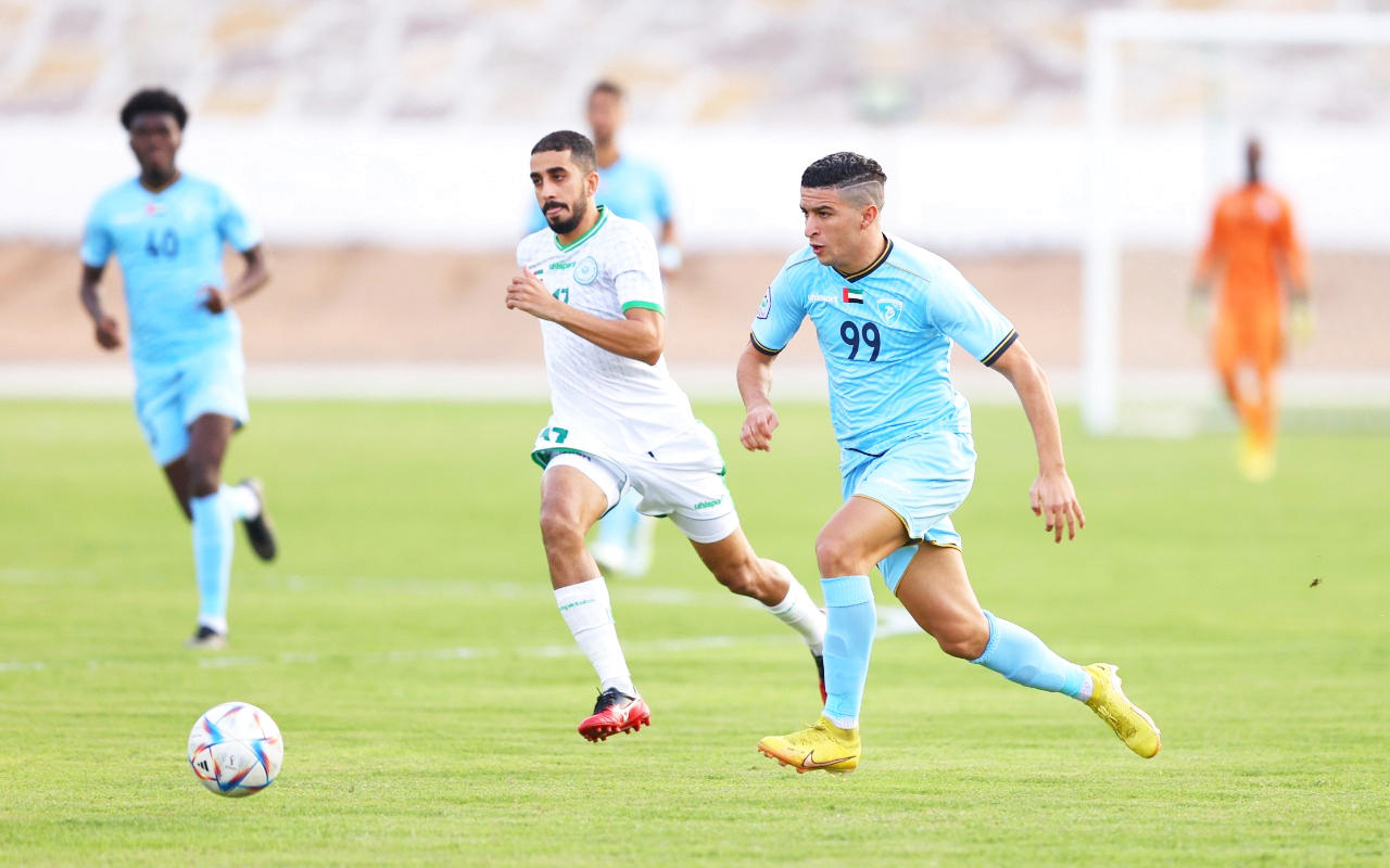 "جانب من مباراة مسافي وحتا في دوري الدرجة الأولى | أرشيفية"