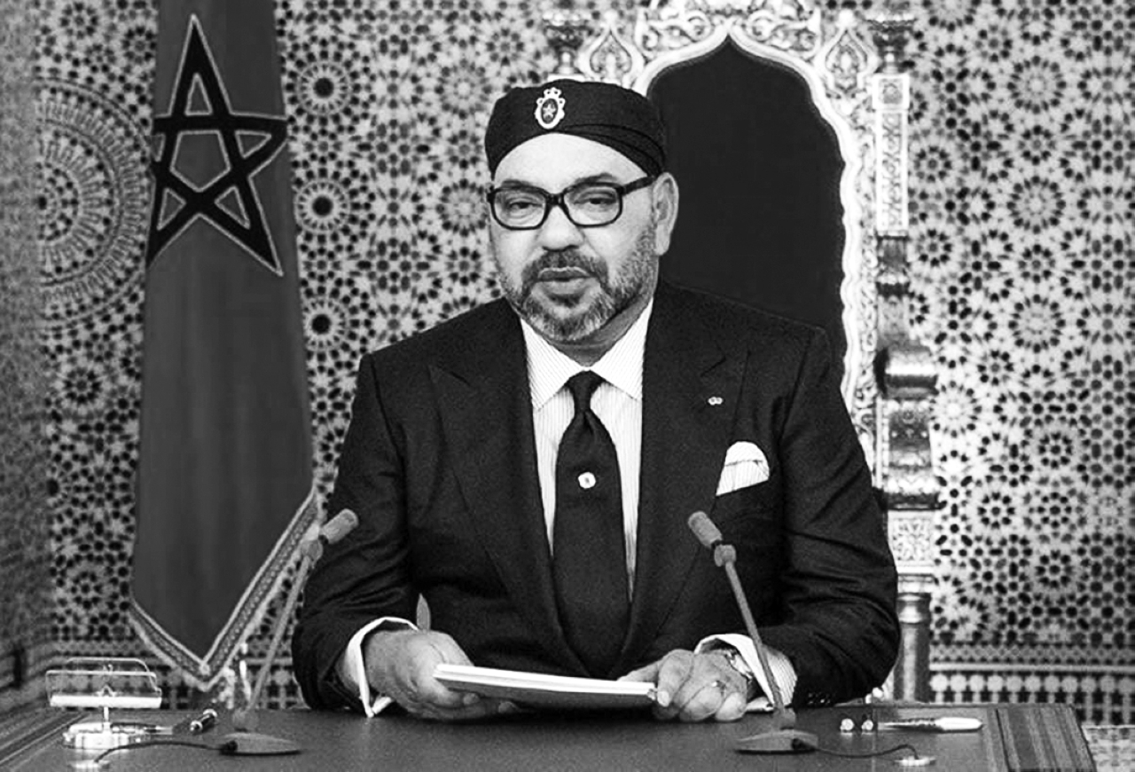 "1999 تنصيب محمد السادس رسمياً ملكاً للمغرب، بعد أسبوع على وفاة والده الحسن الثاني."