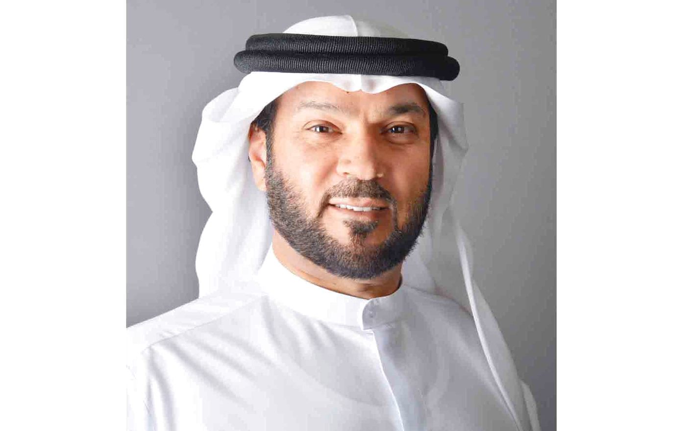 "سلطان السويدي"