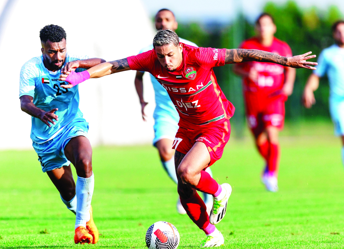 "جانب من لقاء شباب الأهلي وحتا | البيان"