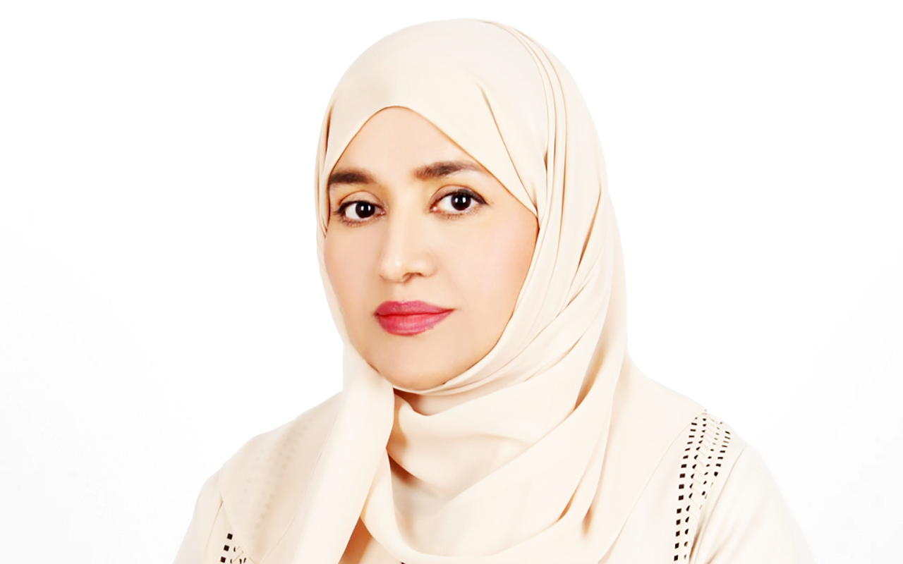 "عائشة الشيخ"