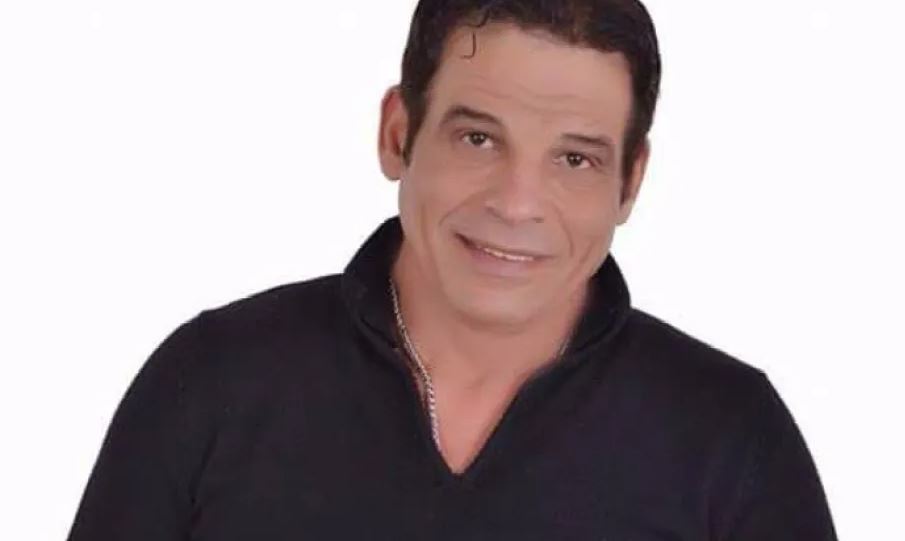 تشييع المطرب أحمد الشوكي إلى مثواه الأخير