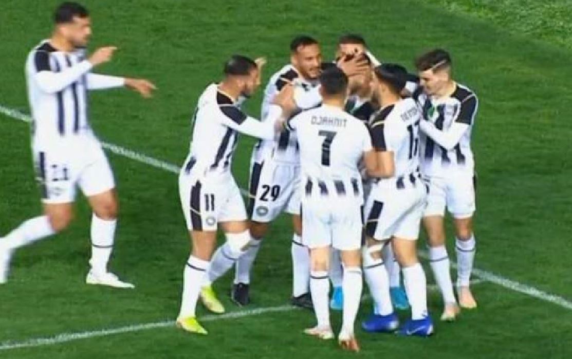 وفاق سطيف يتعاقد مع 16 لاعبا جديدا بينهم 4 حراس مرمى
