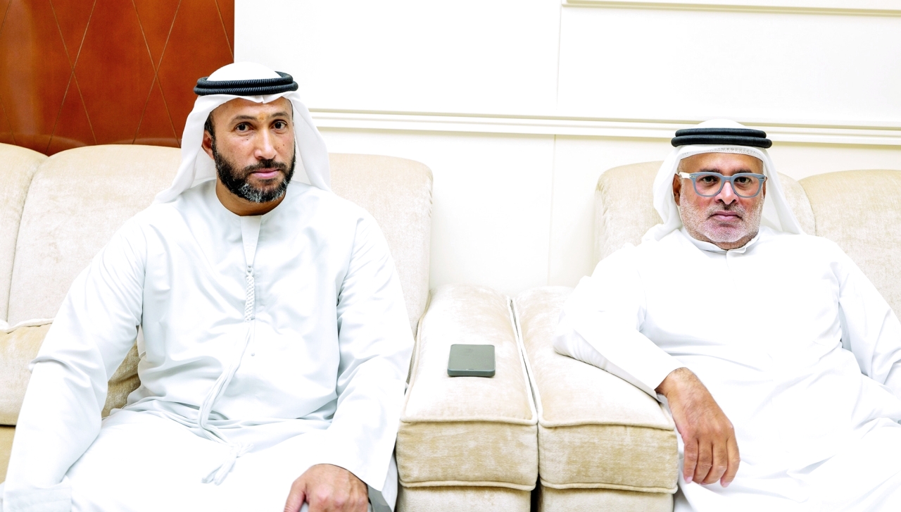 "زايد آل علي معزياً عيسى حارب"