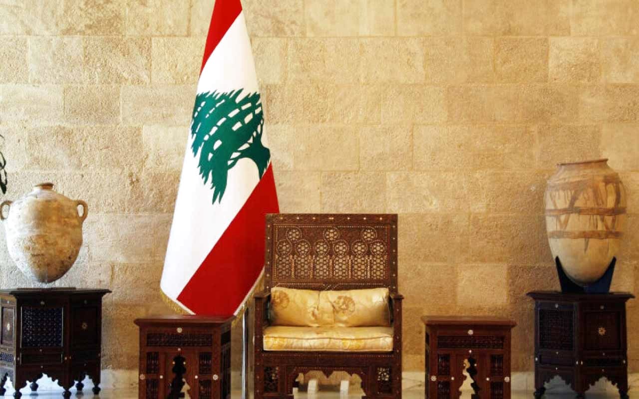 لبنان على شفير مبادرتين.. محلية «متعثرة» وخارجية «مترنحة»