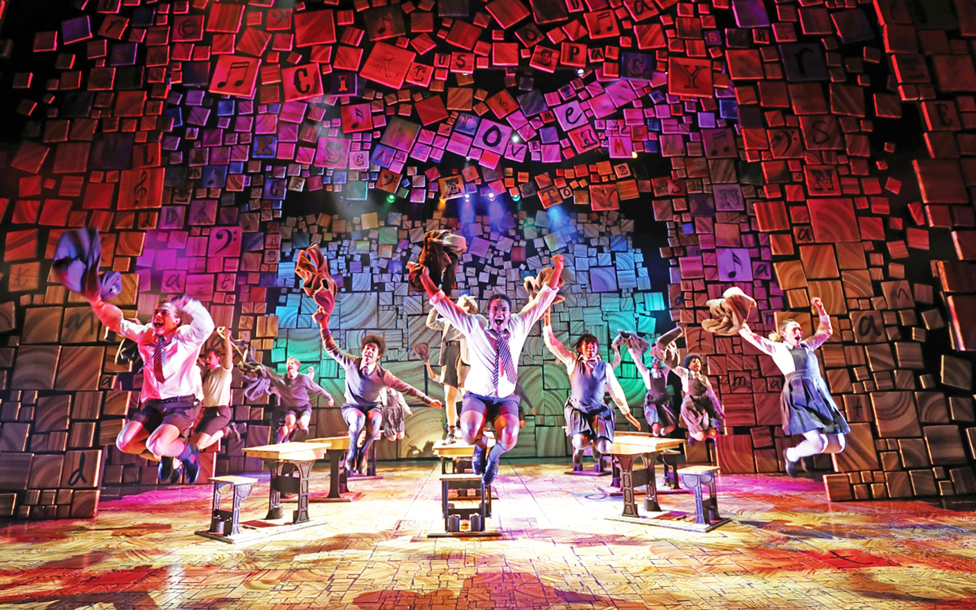 "المسرحية الغنائية ماتيلدا"