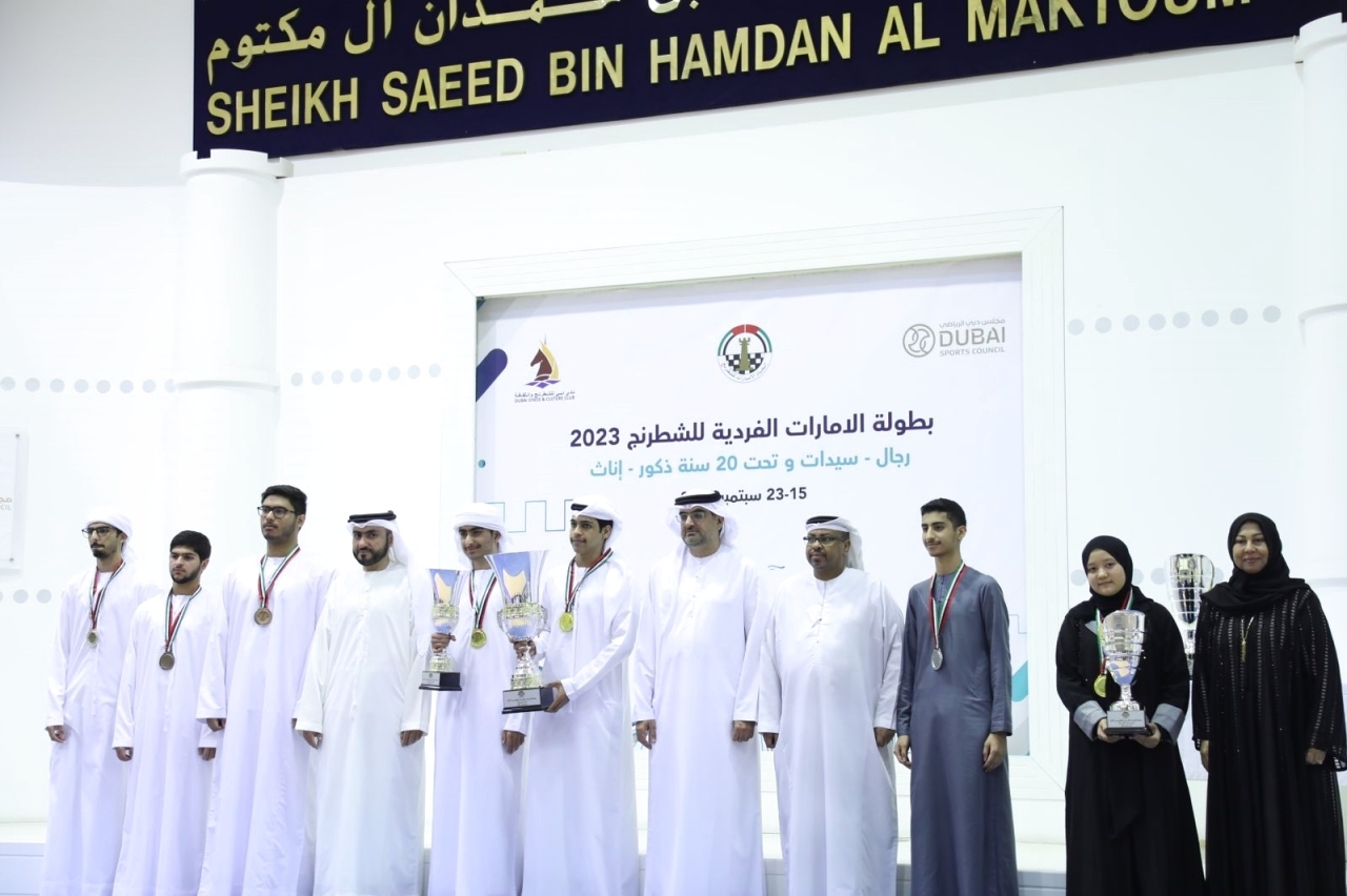 "جانب من مراسم التتويج | البيان"